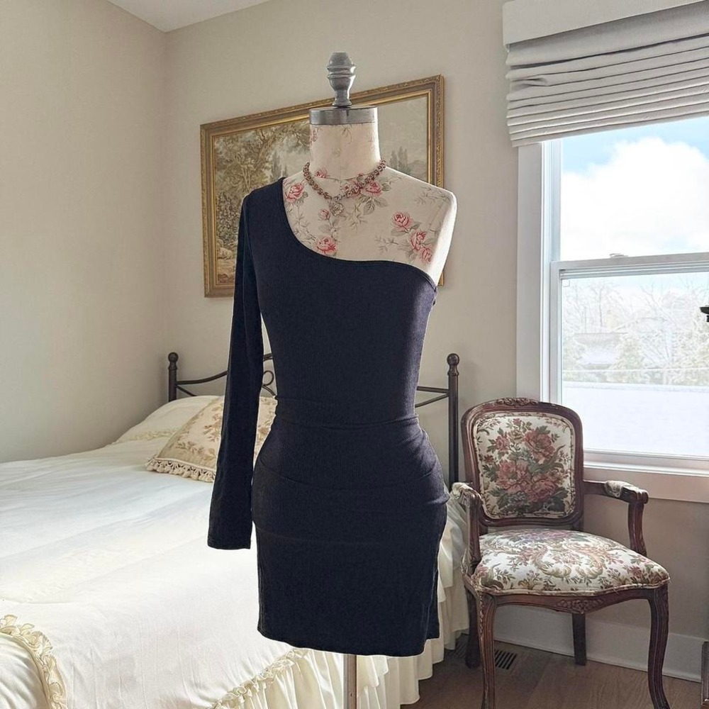 black one shoulder dress  y2k publik black one shoulder‎ mini dress size small